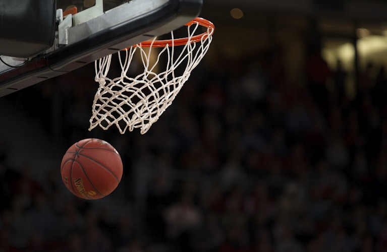 开云应用篮球比赛高清直播，NBA赛事精彩画面